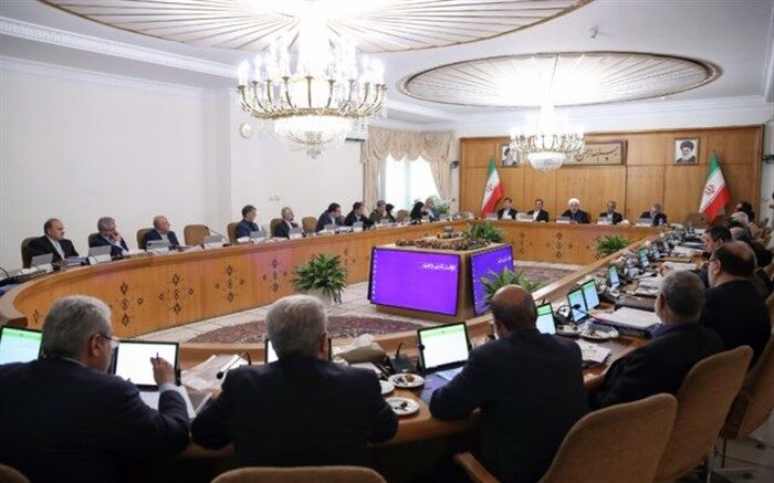 گزارش سازمان برنامه و بودجه درخصوص رویکردهای بودجه سال ۱۳۹۹ کل کشور بررسی شد