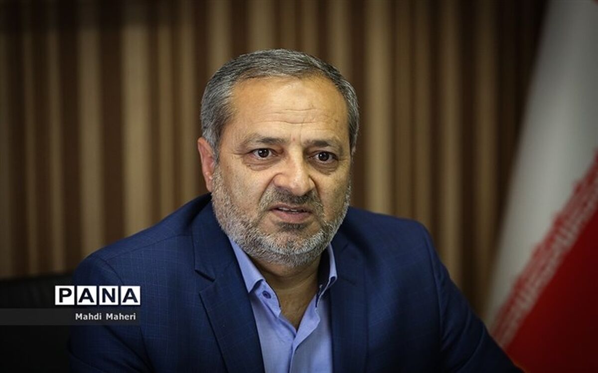 کاظمی: جشن عاطفه‌ها به تربیت اجتماعی و حس تعاون دانش‌آموزان شکل می‌دهد