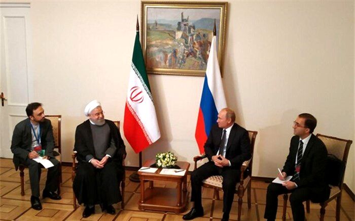 روحانی با پوتین دیدار کرد + تصاویر