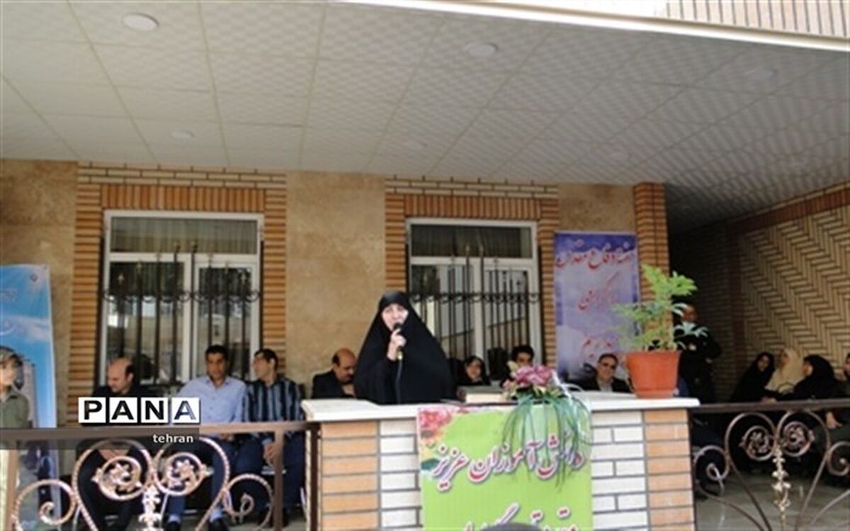 اجاقی: دانش آموزان ما درجشن عاطفه ها بخشش را تمرین می کنند
