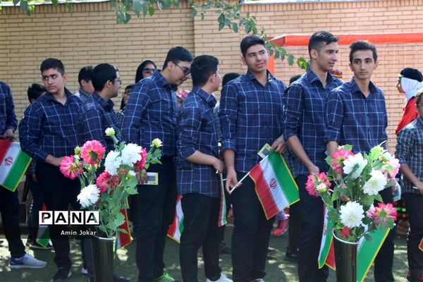 برگزاری آیین شورعاطفه‌ها دربیش از 5 هزار مدرسه در فارس