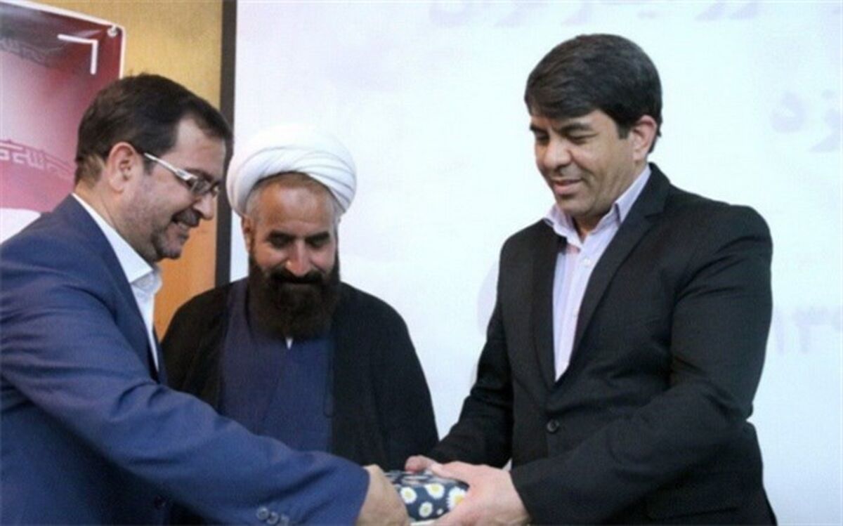 تکریم و معارفه مدیر کل بنیاد شهید و امور ایثارگران استان یزد