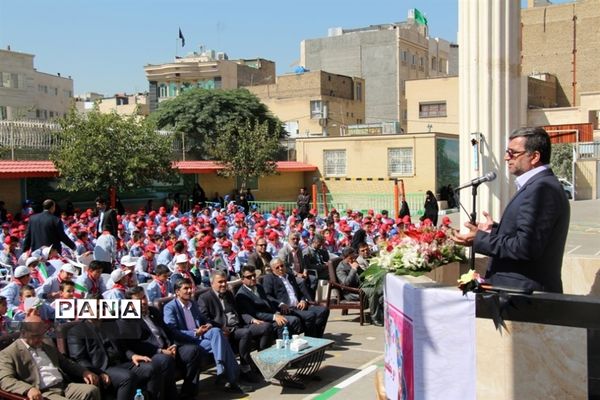 آیین مهر عاطفه ها در ناحیه 1 مشهد