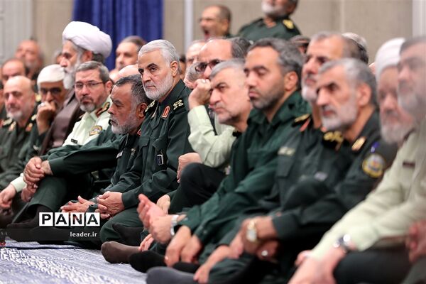 دیدار «مجمع عالی فرماندهان سپاه» با فرمانده کل قوا