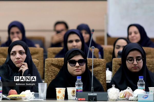 آیین تجلیل از رتبه های برتر آزمون سراسری دانشگاه‌ها توسط سازمان بهزیستی