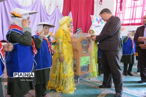 تقسیم عاطفه‌ها در جشن عاطفه‌های نی ریز