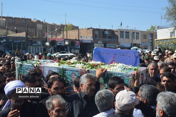 مراسم تشییع پیکر پاک و مطهر پاسدارجانباز شهید سردار ابراهیم غلامی دربیرجند