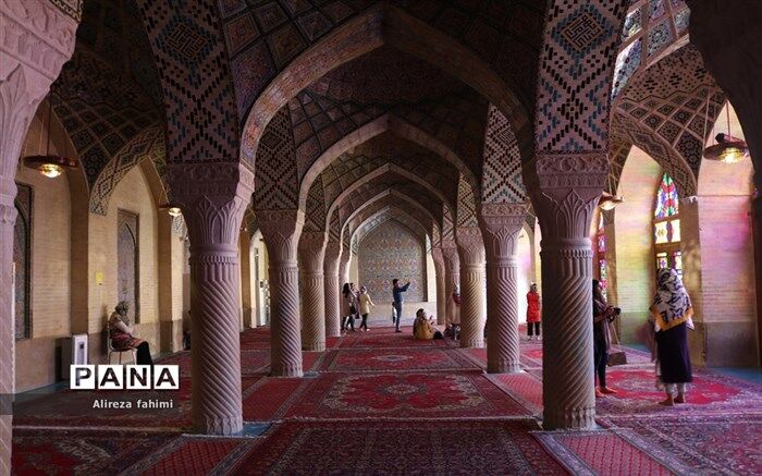 تور گردشگری مساجد تاریخی شیراز برگزار می شود / برگزاری چهار نشست تخصصی گردشگری مذهبی