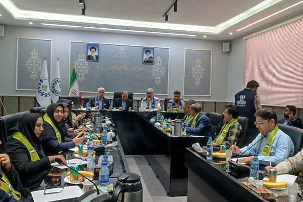 نشست هم‌اندیشی پیشکسوتان سازمان دانش‌آموزی استان کرمانشاه