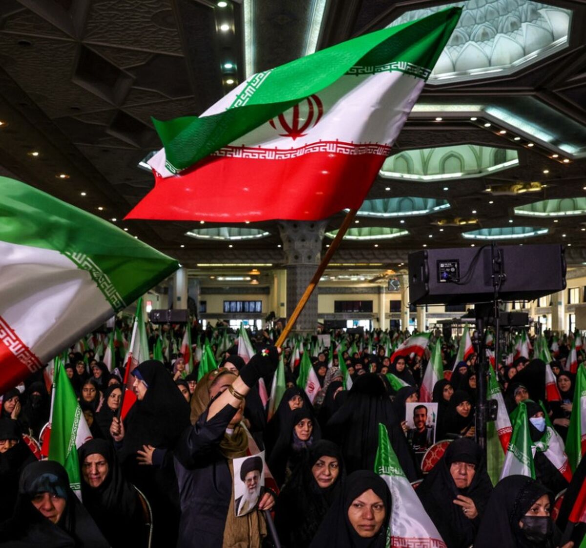 مراسم چهلم جان‌باختگان حوادث دی‌ماه در تهران برگزار شد