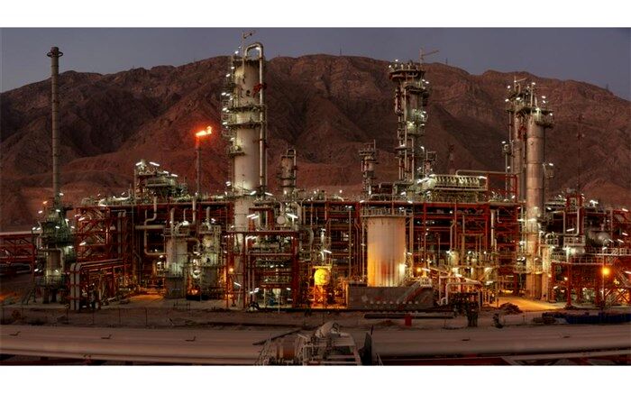 خادمی‌، عضو کمیسیون انرژی: شرکت پتروپارس توانایی توسعه فاز ۱۱ پارس جنوبی را دارد
