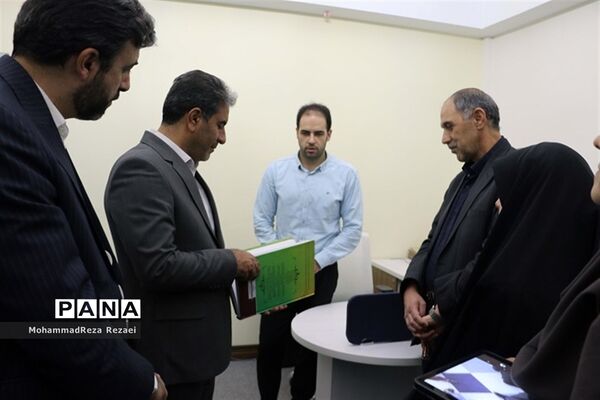 تفاهم‌نامه آموزش و پرورش استان تهران و کتابخانه‌های عمومی استان تهران