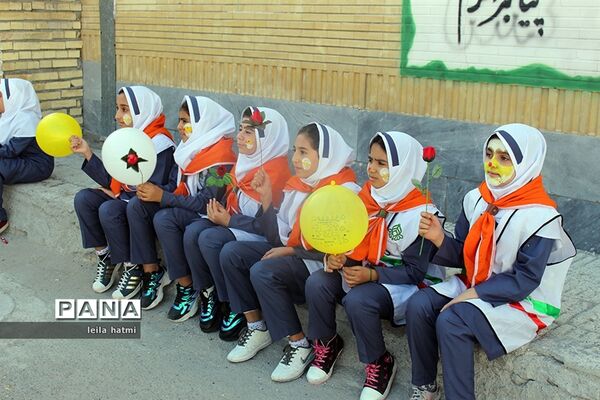 مراسم روز جهانی تخم مرغ