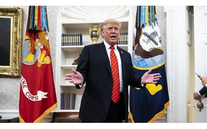 افشاگر ضد ترامپ مکالمه با زلنسکی را "دیوانه‌کننده" و "هولناک" خواند