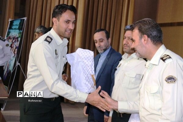 برگزاری همایش همیاران پلیس درشهرقدس