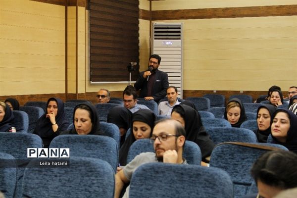 نشست خبری مدیرکل دامپزشکی استان آذربایجان شرقی