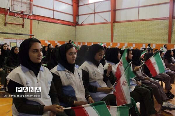 مراسم زنگ هفته بهداشت روان در دبیرستان شهید برون بری تبریز