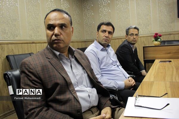 برگزاری جلسه شورای پشتیبانی نهضت سواد‌آموزی در چهاردانگه