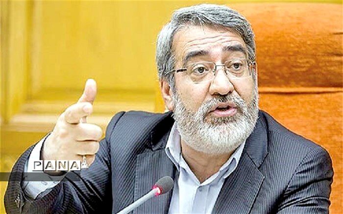وزیر کشور توصیه کرد:  اقامت در عراق را کوتاه کنید
