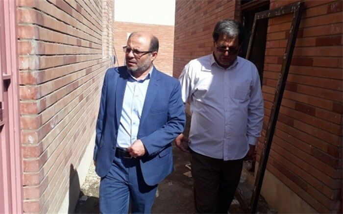 بازدید مدیر آموزش و پرورش ناحیه یک شهرری از پروژه های عمرانی مدارس خیر ساز
