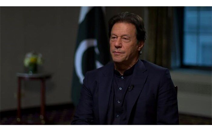 عمران خان وارد تهران شد