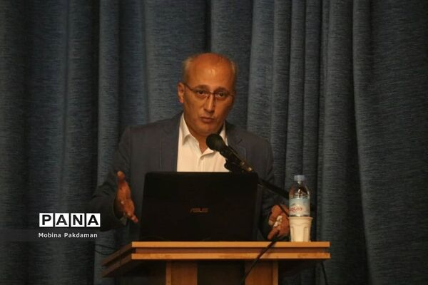 کنگره سراسری رویکرد پزشکی ورزشی در آسیب و سمینار تازه‌های علوم ورزشی