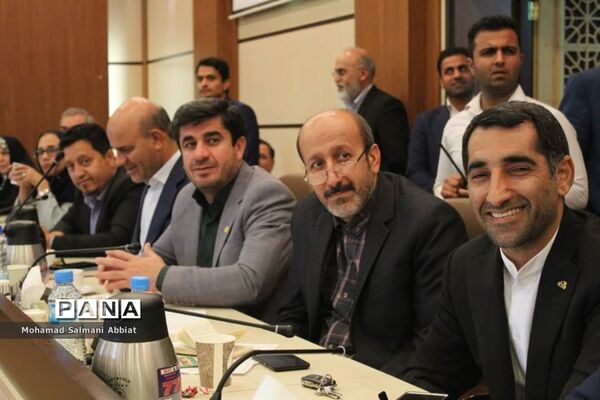 نشست شورای آموزش و پروش خوزستان  با حضور وزیرآموزش و پرورش در اهواز