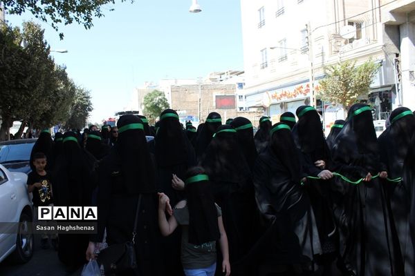 حرکت نمادین کاروان اسرای کربلای حسینی در اسلامشهر