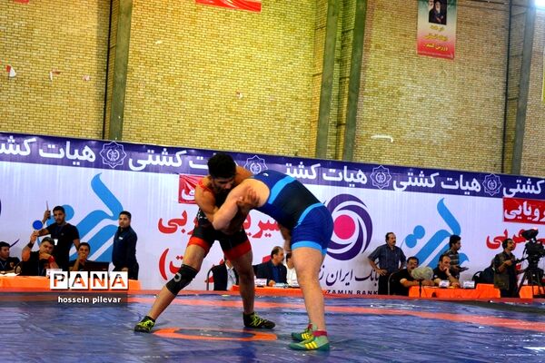 برگزاری مسابقات کشتی کشوری در استان خراسان جنوبی شهرستان بیرجند
