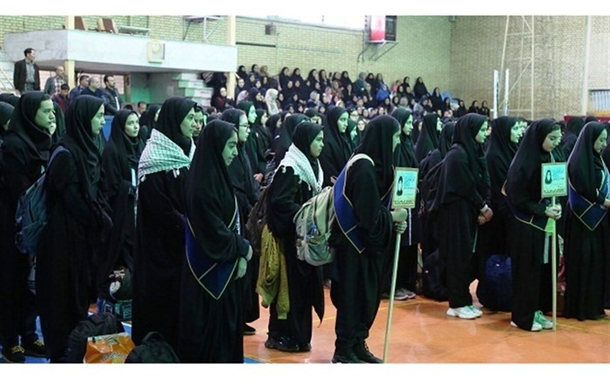 اعزام 320 نفر از دانش آموزان دختر ناحیه یک اردبیل به مناطق عملیاتی شمالغرب کشور