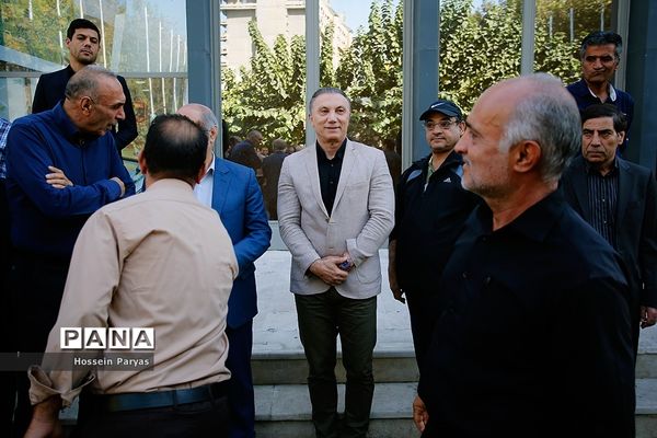 مراسم تشییع پیکر جعفر کاشانی، پیشکسوت فوتبال ایران