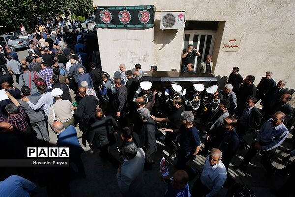 مراسم تشییع پیکر جعفر کاشانی، پیشکسوت فوتبال ایران