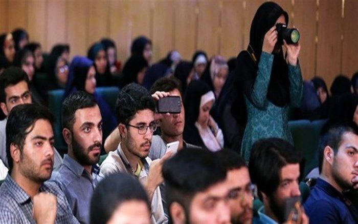 ۴۴۵ دانشجو زیرپوشش کمیته امداد استان سمنان هستند