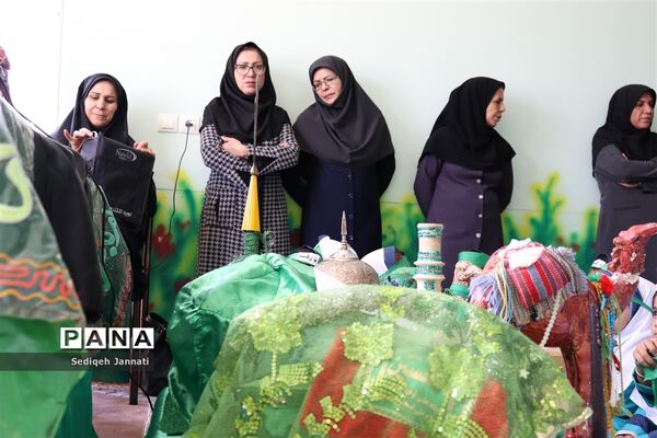 برگزاری مراسم شهادت حضرت رقیه (س) در دبستان 22 بهمن دوره اول شهرستان آباده