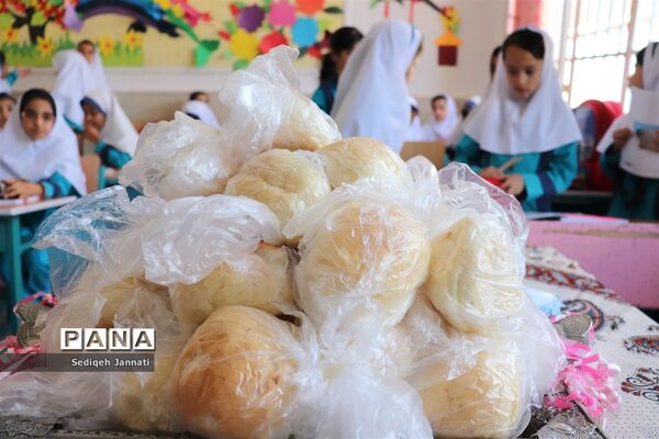برگزاری مراسم شهادت حضرت رقیه (س) در دبستان 22 بهمن دوره اول شهرستان آباده