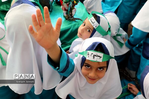 برگزاری مراسم شهادت حضرت رقیه (س) در دبستان 22 بهمن دوره اول شهرستان آباده