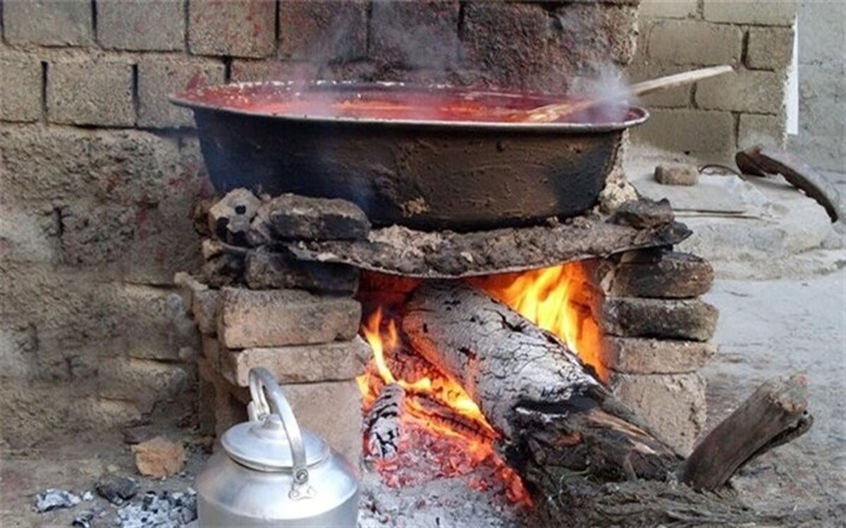 رونق گرفتن پخت خانگی رب گوجه فرنگی؛ گرانی تنها دلیل نیست