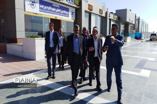 سفر اسحاق جهانگیری به همراه وزرا و مدیران دستگاه اجرایی کشوری و لشکری به خراسان جنوبی