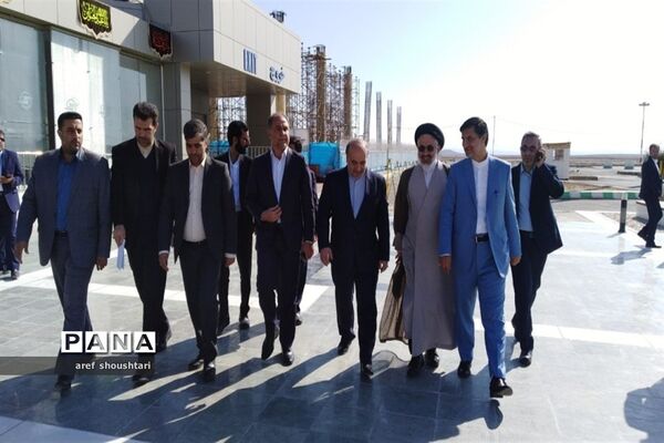 سفر اسحاق جهانگیری به همراه وزرا و مدیران دستگاه اجرایی کشوری و لشکری به خراسان جنوبی
