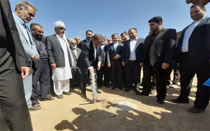 کلنگ‌زنی مدرسه شبانه‌روزی خراسان جنوبی از سوی معاون اول رئیس‌جمهوری
