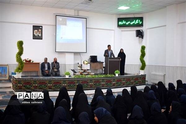 تکریم و معارفه مدیردو مدرسه در اردکان