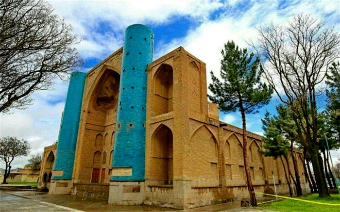 تداوم مرمت و ساماندهی باغ مزار شیخ شهاب الدین اهری