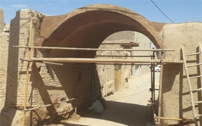 ساباط محله قلعه ی تاریخی میبد مرمت شد