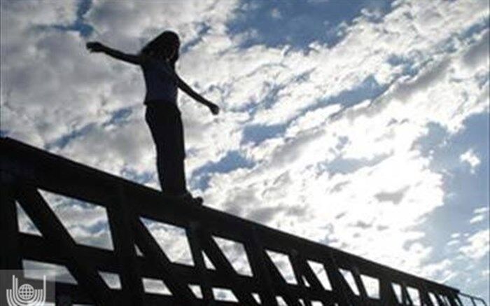 خودکشی پسر تاجر به خاطر خانم مدل