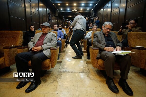 نشست خبری مدیر عامل مرکز گسترش سینمای مستند و تجربی