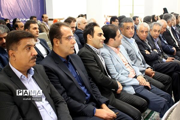 افتتاح همزمان 25 پروژه مدرسه‌سازی در یزد