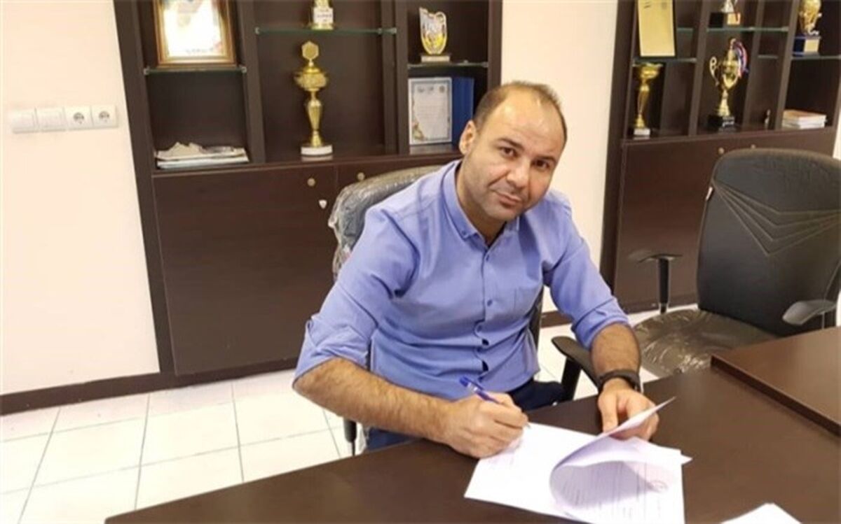 مدافع سابق استقلال سرمربی استقلال خوزستان شد