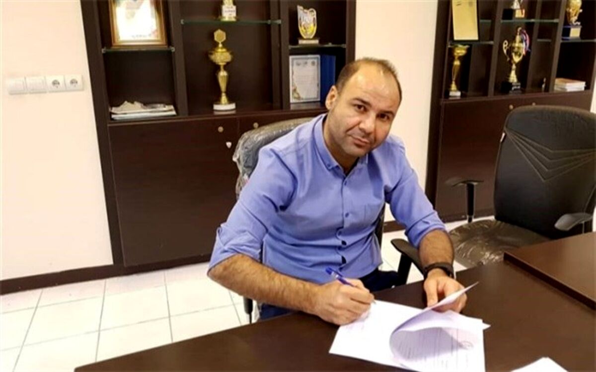 مدافع سابق استقلال سرمربی استقلال خوزستان شد