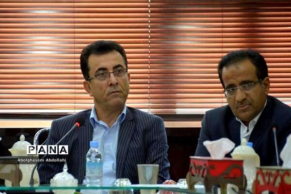 دوره آموزشی نظارت، ارزیابی روش‌های تدریس در کلاس‌های چند پایه ویژه راهبران آموزشی استان بوشهر