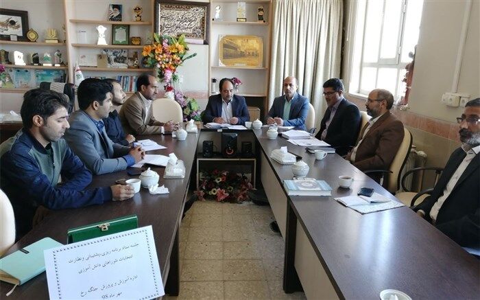 74 مدرسه جلگه رخ برای برگزاری انتخابات شورای دانش آموزی آماده می شوند